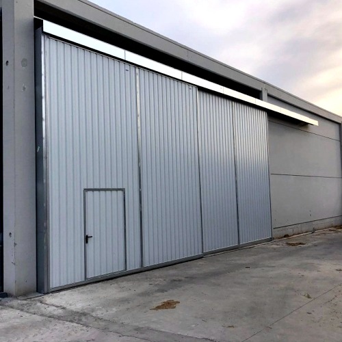 Puertas correderas industriles|CABOS AUTOMATISMOS, S.L.