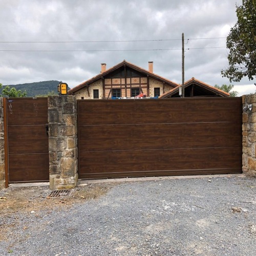 Puertas correderas Residenciales |CABOS AUTOMATISMOS, S.L.